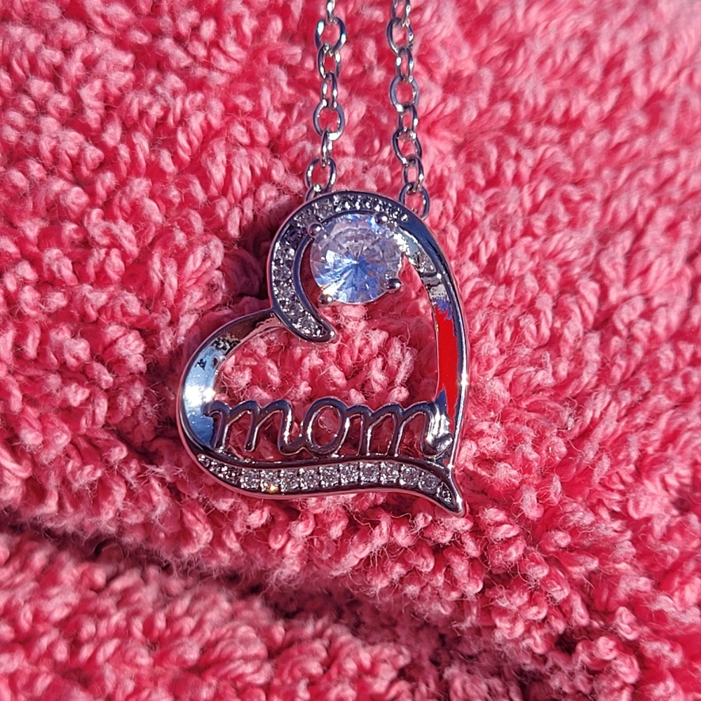 3 for $15 ๐ Fashion Mom Necklace - Picture 2 of 4
